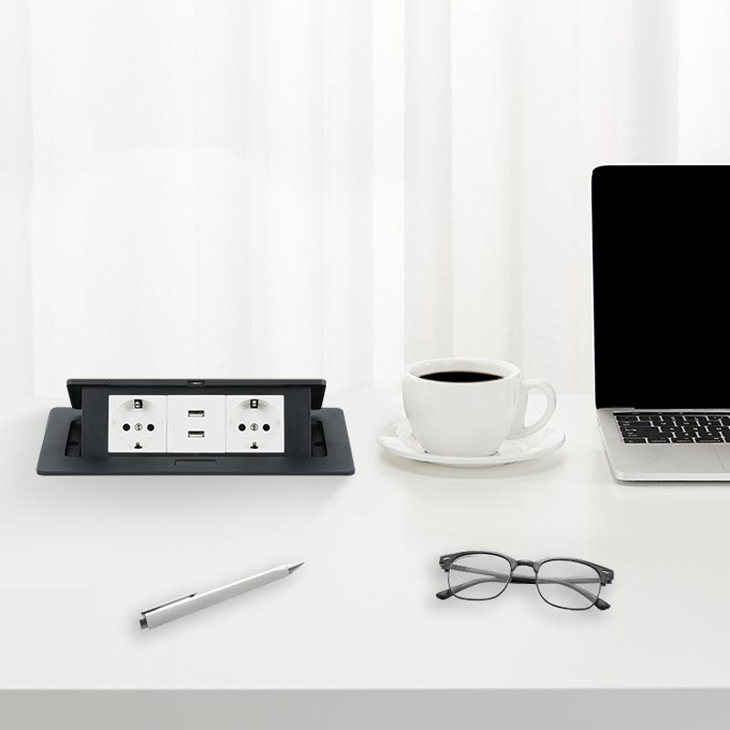 Quelle est la hauteur appropriée pour les prises de bureau?